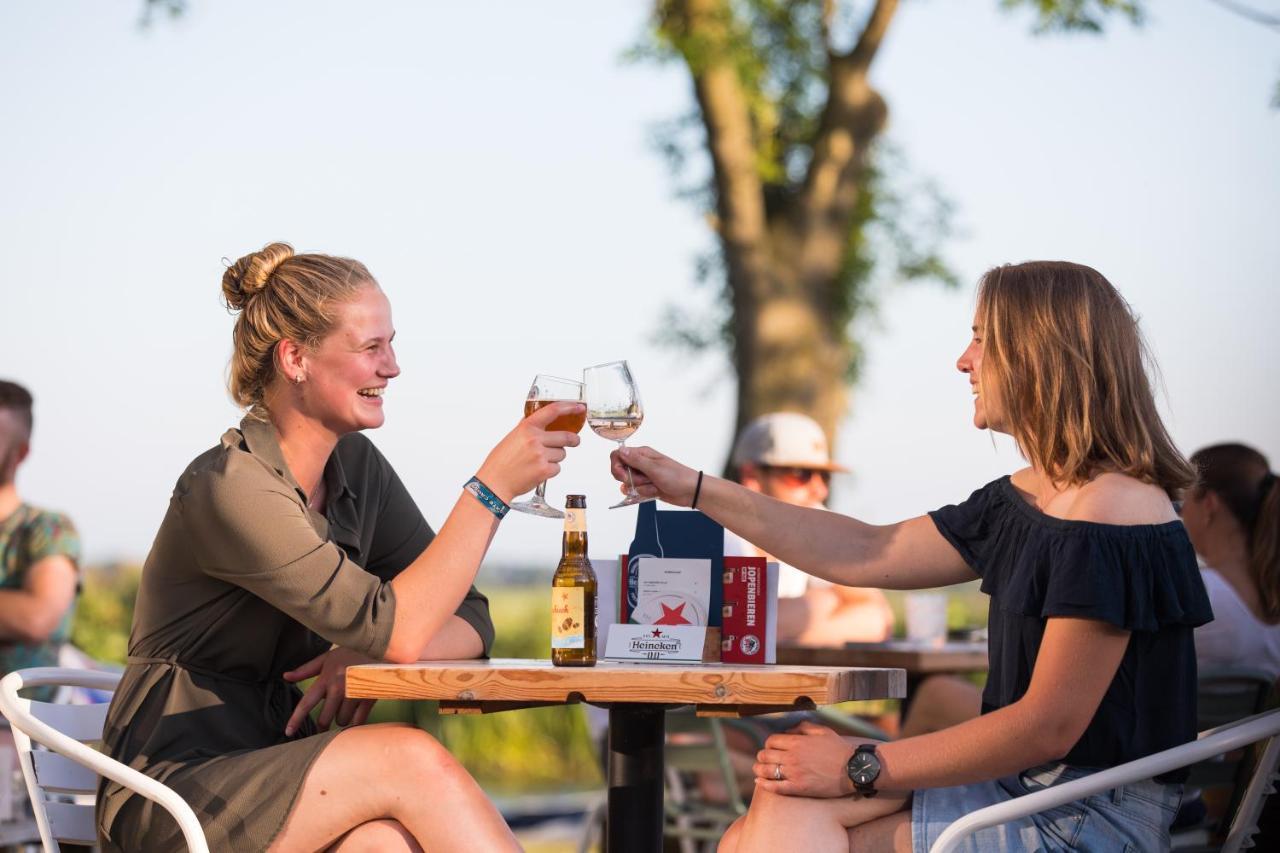 Chalet luxe - vakantiepark de Schreiershoek Dokkum Buitenkant foto